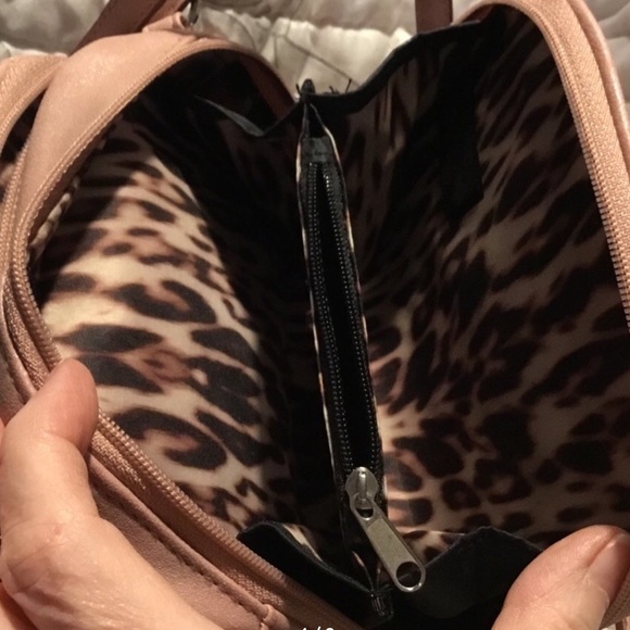 💥3/$20 Nicole Miller NY Crossbody Mini Purse~Blush Pink - Picture 4 of 8